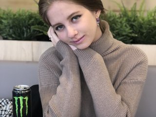 ksenia-kisssa.jpg ksenia-kisssa.jpg