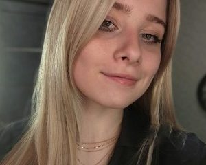 hollymussy.jpg