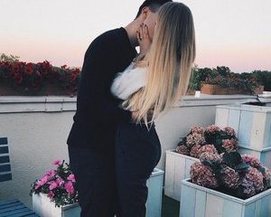 pomygrenade.jpg