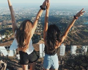 crazy-girls.jpg