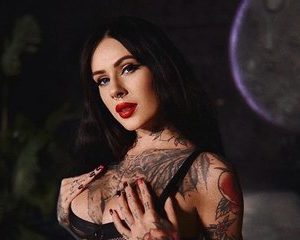 lina-moore69.jpg
