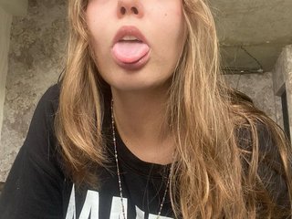 21goodgirl.jpg 21goodgirl.jpg