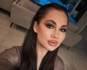 julia83.jpg