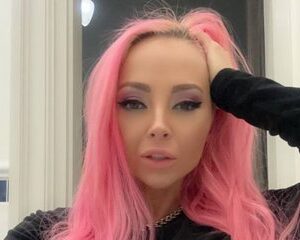 barbie-mf.jpg